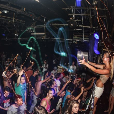 Wicked / Bassstart pres. Pitch Madattak @ Flex