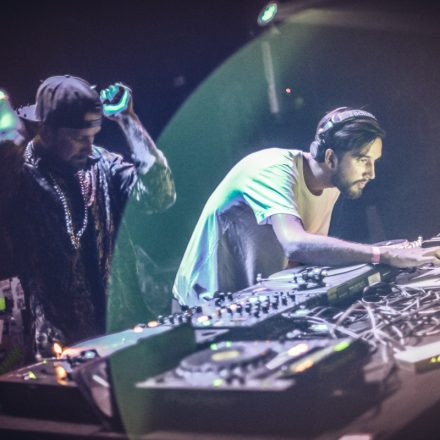 T H A T S H x T @ Flex