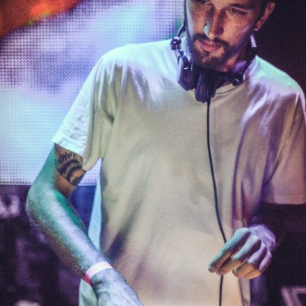 T H A T S H x T @ Flex