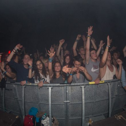 Frequency Festival 2013 Night 1 Part 1 @ Green Park