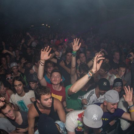 Frequency Festival 2013 Night 1 Part 1 @ Green Park