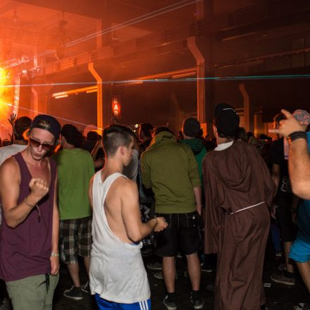 Frequency Festival 2013 Night 1 Part 1 @ Green Park