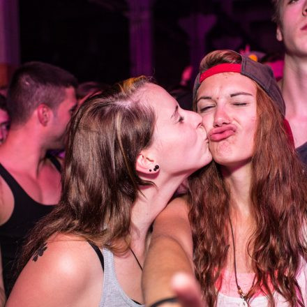 Frequency Festival 2013 Night 1 Part 1 @ Green Park