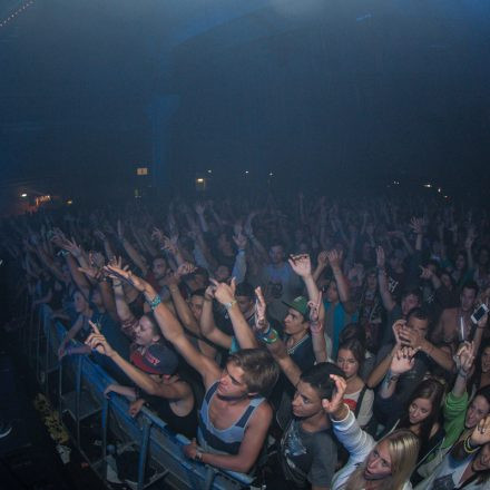 Frequency Festival 2013 Night 2 - Part 1 @ Green Park