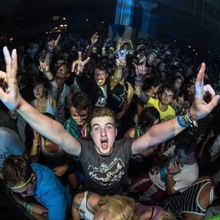 Frequency Festival 2013 Night 2 - Part 1 @ Green Park