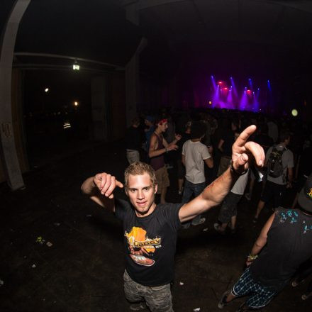 Frequency Festival 2013 Night 2 - Part 1 @ Green Park