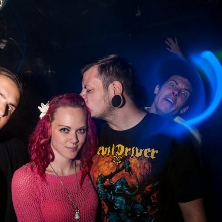 Addicted to Rock @ U4