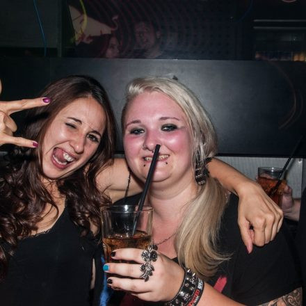 Addicted to Rock @ U4