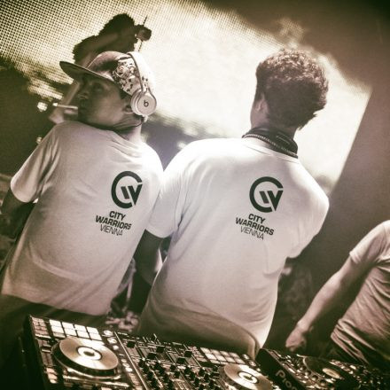 T H A T S H x T Farbenfroh Special @ Flex