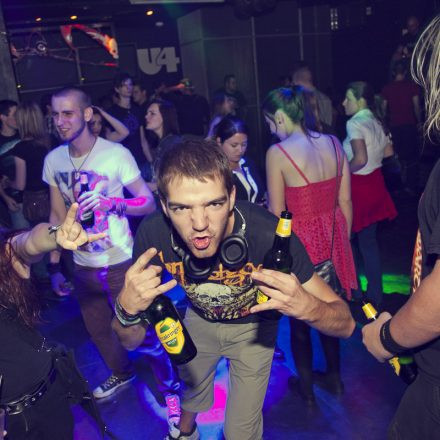 Addicted To Rock @ U4