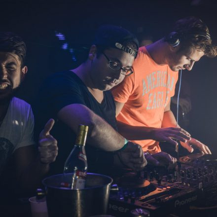 T H A T S H x T @ Flex