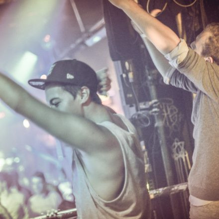 T H A T S H x T @ Flex
