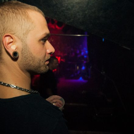 Vollkontakt @ Fluc