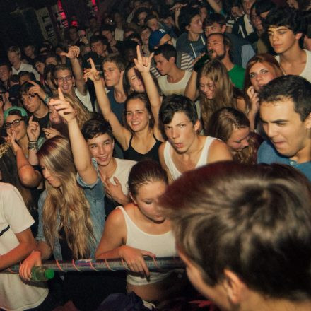 Vollkontakt @ Fluc
