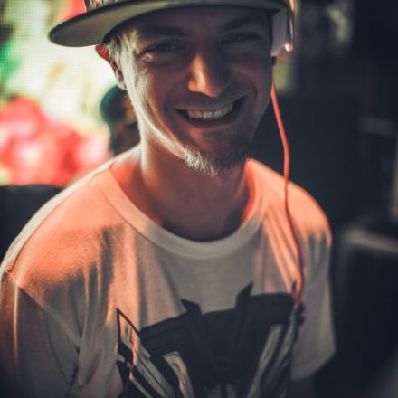 T H A T S H x T @ Flex