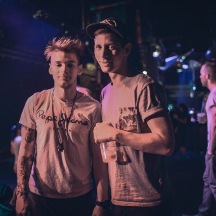 T H A T S H x T @ Flex