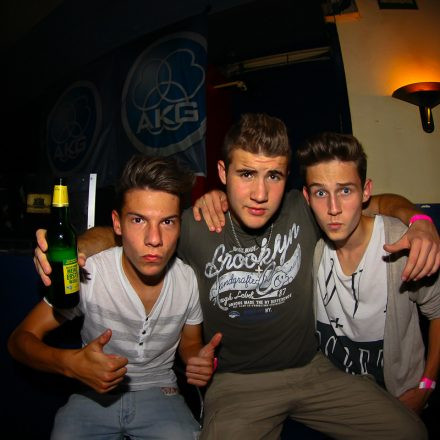 Hietzing On Fire 2 @ Reigen
