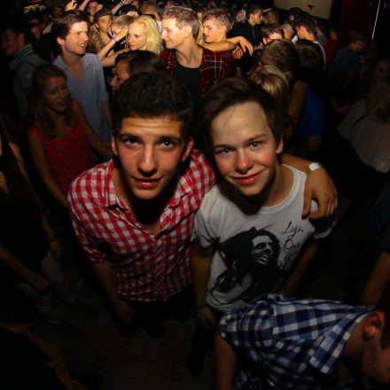 Hietzing On Fire 2 @ Reigen