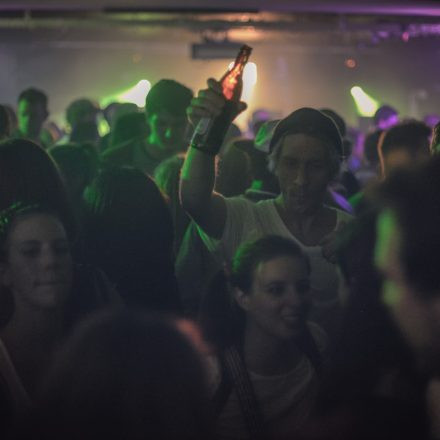 (Vienna's First) 90ies Club @ The Loft