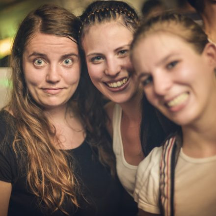 (Vienna's First) 90ies Club @ The Loft