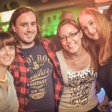 (Vienna's First) 90ies Club @ The Loft