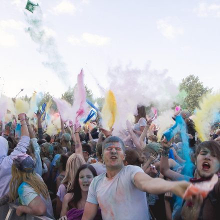 Holi Festival der Farben St Pölten @ VAZ