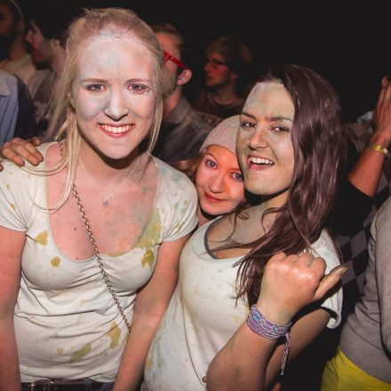 Holi Festival der Farben St Pölten @ VAZ