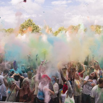 Holi Festival der Farben St Pölten @ VAZ