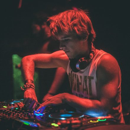 T H A T S H x T @ Flex