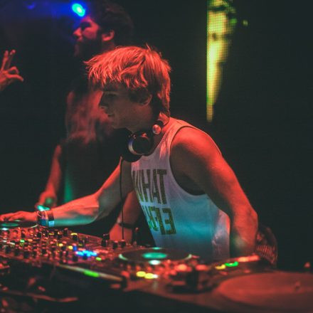 T H A T S H x T @ Flex