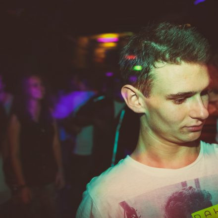 T H A T S H x T @ Flex