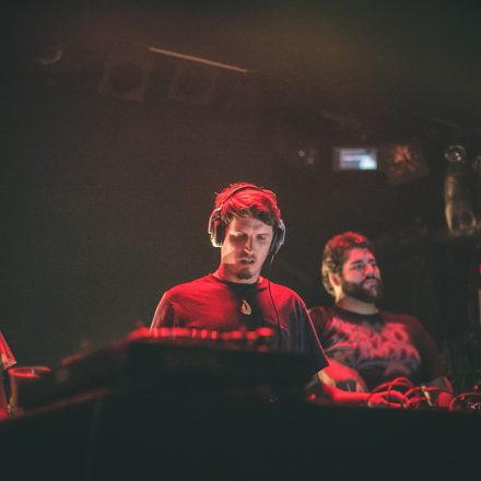 T H A T S H x T @ Flex
