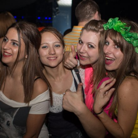 BAD TASTE PARTY @ SÄULENHALLE