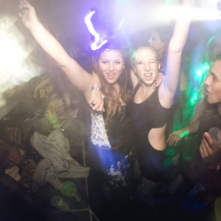 Cosmic Space Disco pres. Ace Ventura
