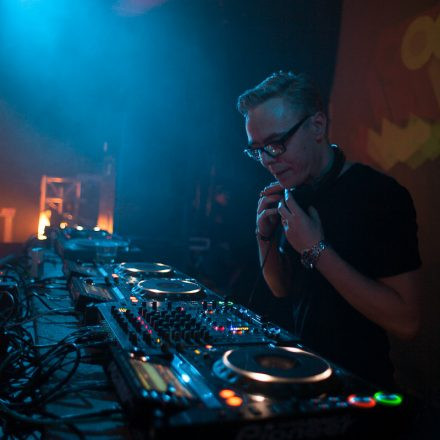 Mainframe pres. Let It Roll On Tour feat. Ed Rush, Calyx & Teebee Pt. I [supp. by Farbenfroh]