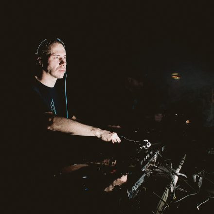 Mainframe pres. Let It Roll On Tour feat. Ed Rush, Calyx & Teebee Pt. I [supp. by Farbenfroh]
