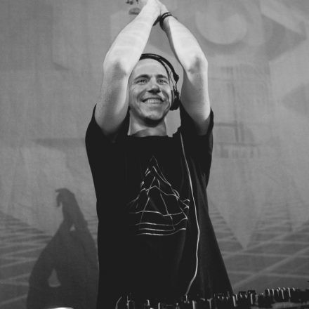 Mainframe pres. Let It Roll On Tour feat. Ed Rush, Calyx & Teebee Pt. I [supp. by Farbenfroh]