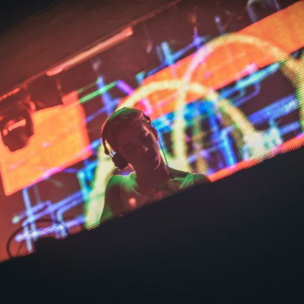 T H A T S H x T @ Flex