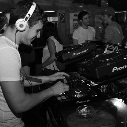Switch! @ Camera Club