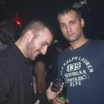 SUPERDRIVE* w/ EGAL 3 aka VID @ Auslage