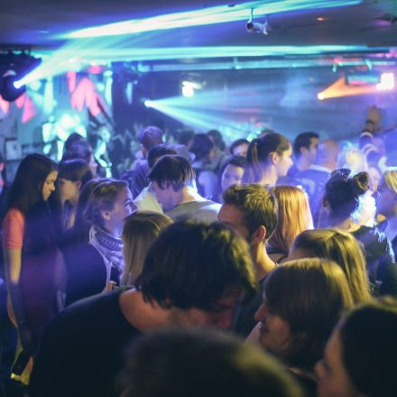 (Vienna's First) 90ies Club @ The Loft