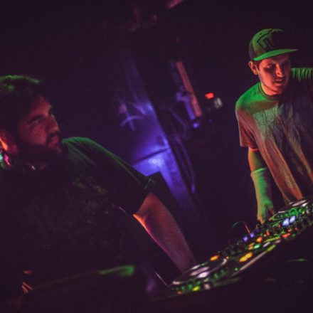 T H A T S H x T @ Flex