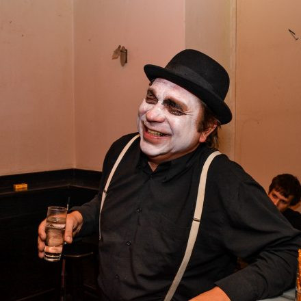Kuriositäten Klub @ Bart