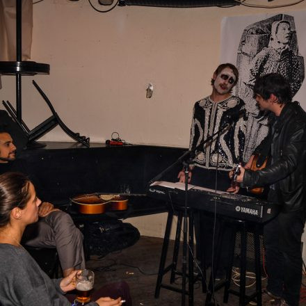 Kuriositäten Klub @ Bart