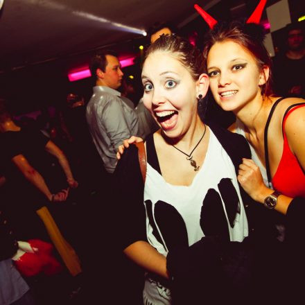 Korruptions Halloween Party