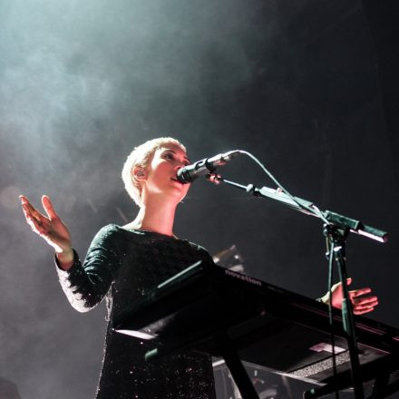 The Naked + Famous @Gasometer