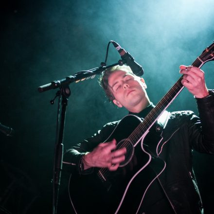 The Naked + Famous @Gasometer