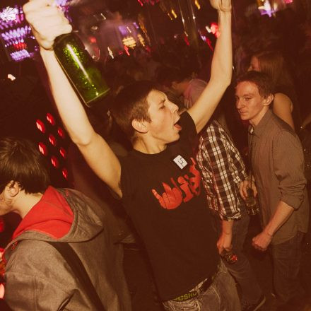 Mainframe Clubnights pres. Sun and Bass Reunion Vienna