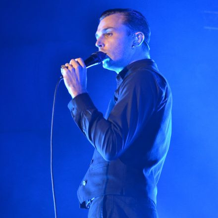 Hurts @ Gasometer