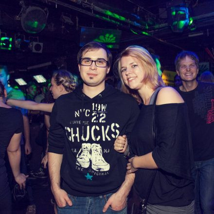 Addicted To Female Rockpower! @ U4